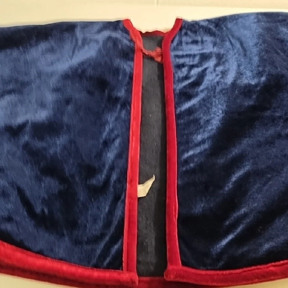 Festive Velvet Appliqued Snowman Tree Skirt Dark Navy - Picture 3 of 14